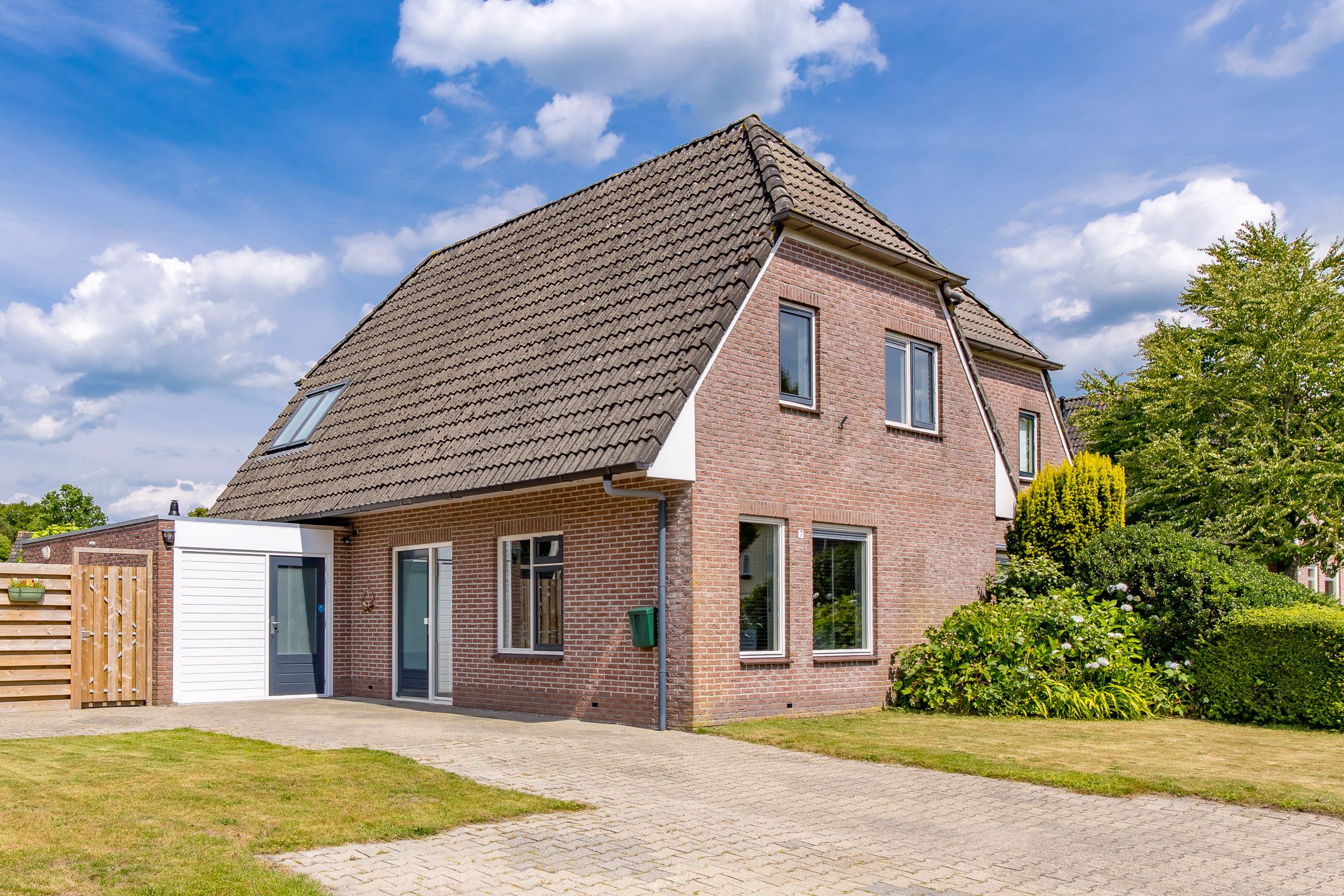 Foto 30 van Tebinckslaan 7