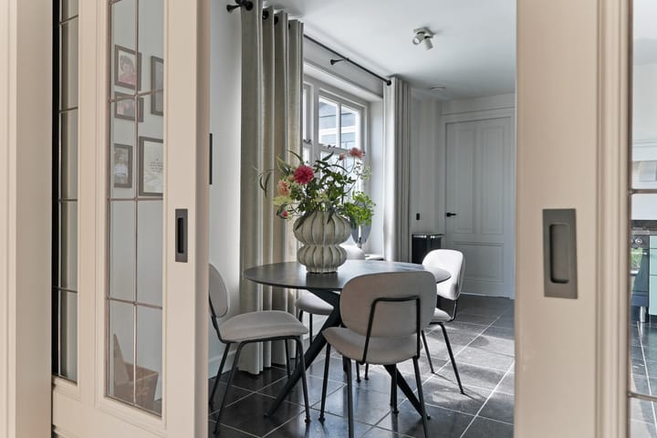 Foto 12 van Agathastraat 59