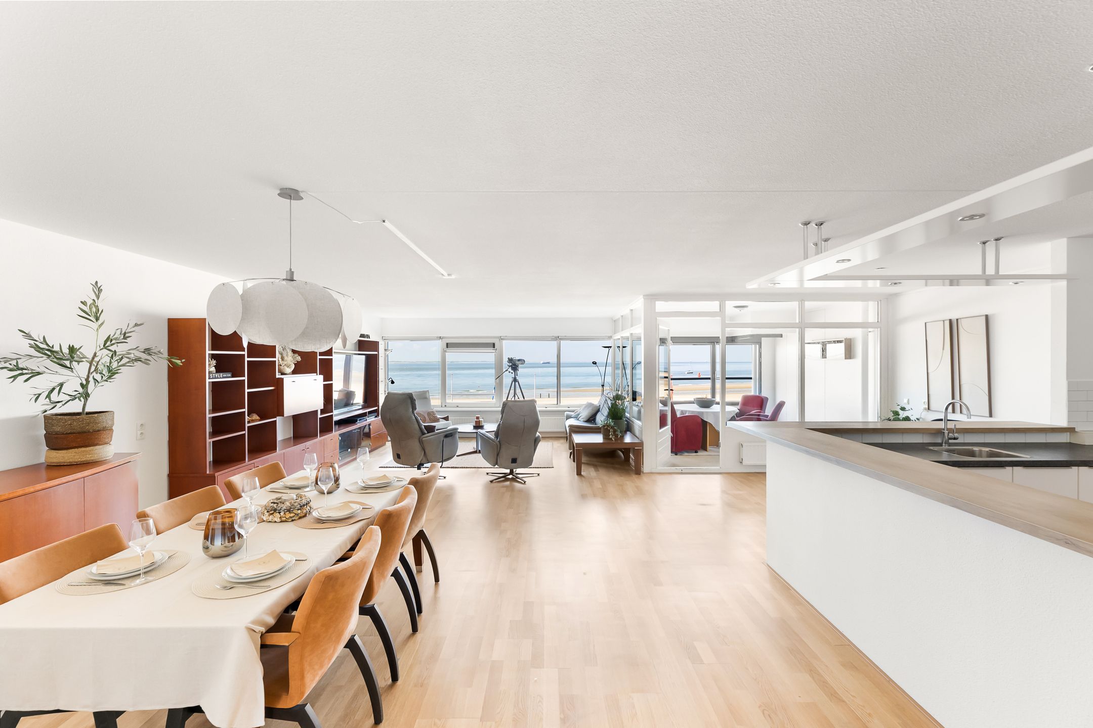 Foto 15 van Kenau Hasselaarstraat 377