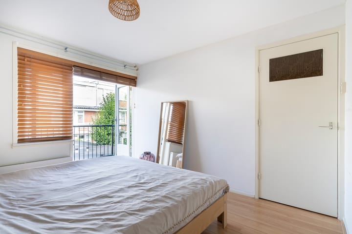 Foto 22 van Constant Erzeijstraat 39