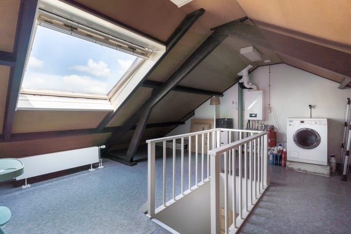 Foto 32 van Constant Erzeijstraat 39