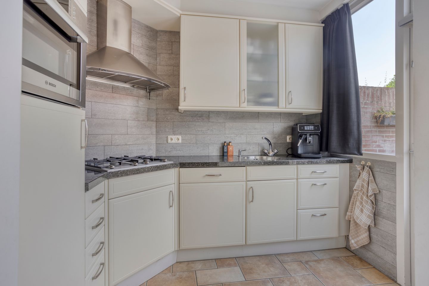 Foto 10 van Woutersstraat 16