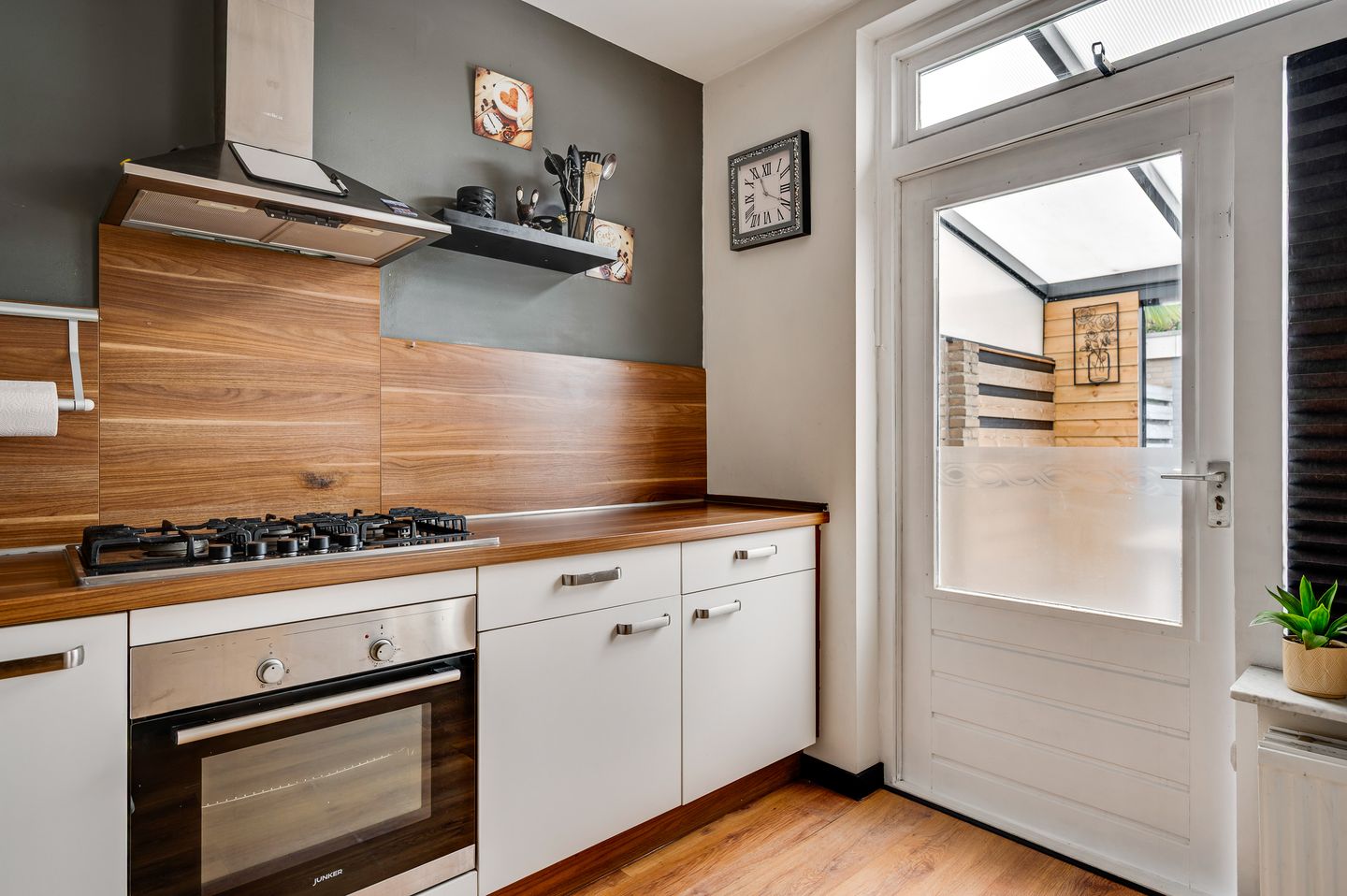 Foto 10 van Burgemeester Hendrickxstraat 10