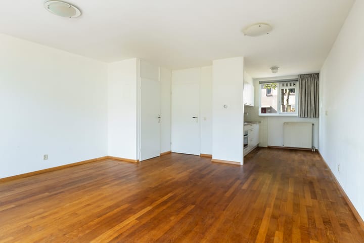 Foto 8 van Van Doesburgstraat 30