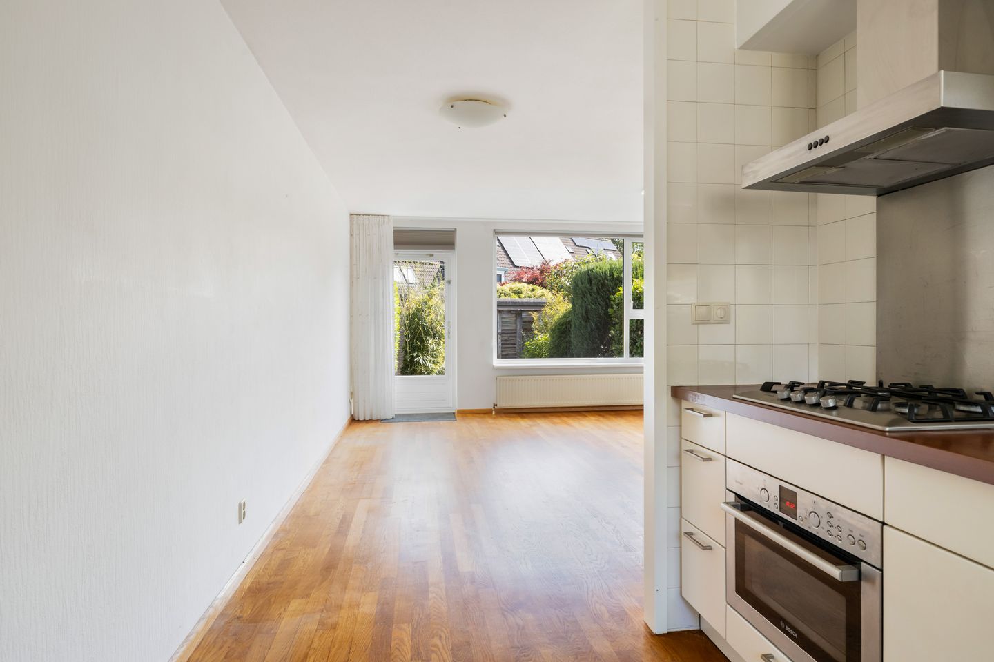 Photo 14 of Van Doesburgstraat 30