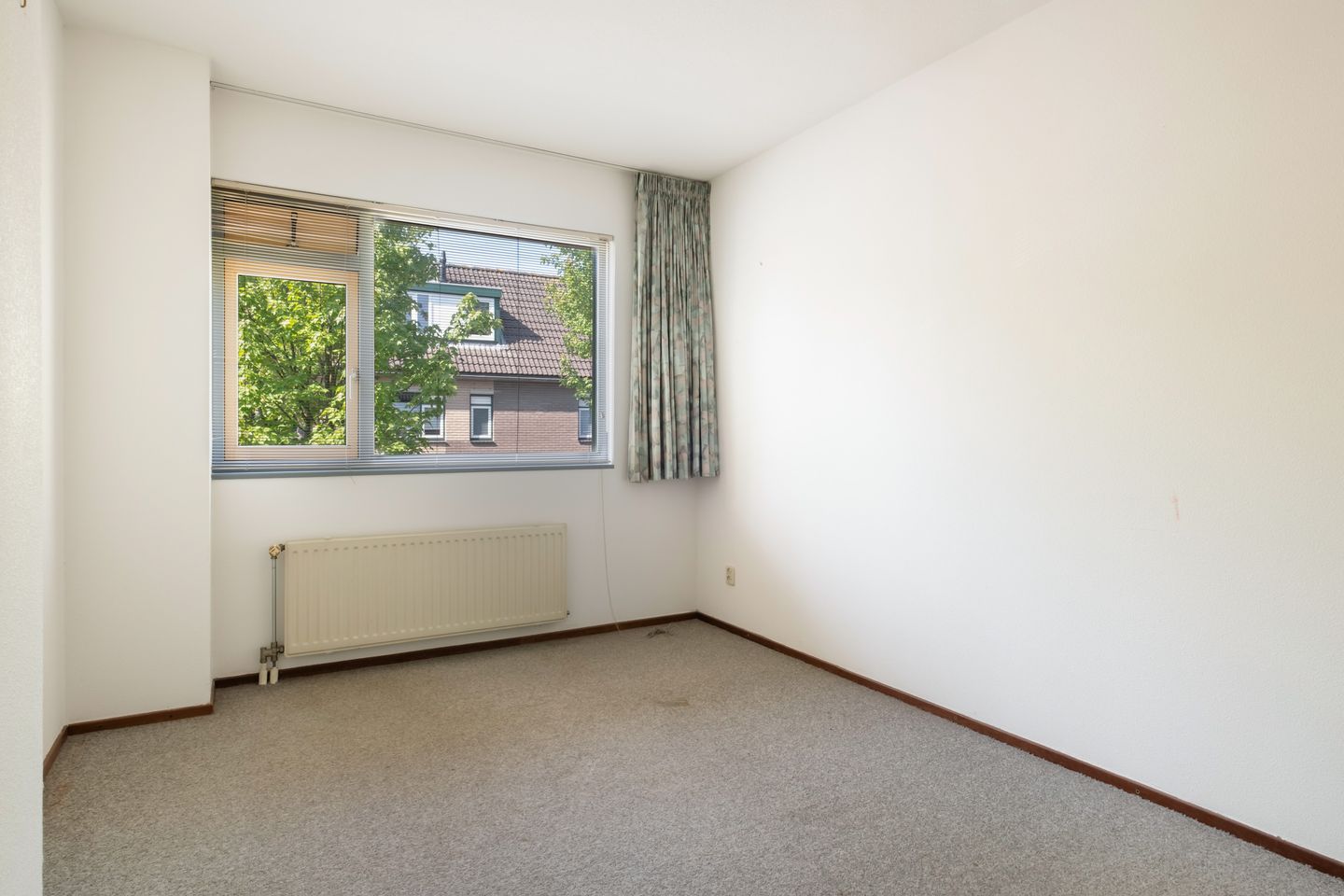 Photo 25 of Van Doesburgstraat 30