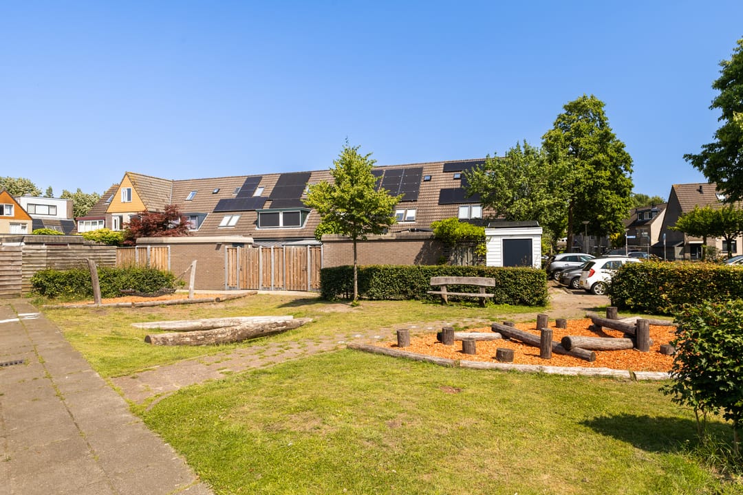 Photo 47 of Van Doesburgstraat 30