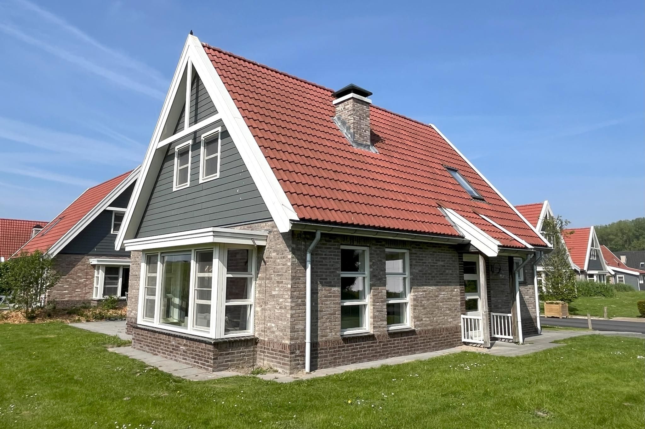 3-bedroom freehold villa in Biddinghuizen — photo 3 of 5