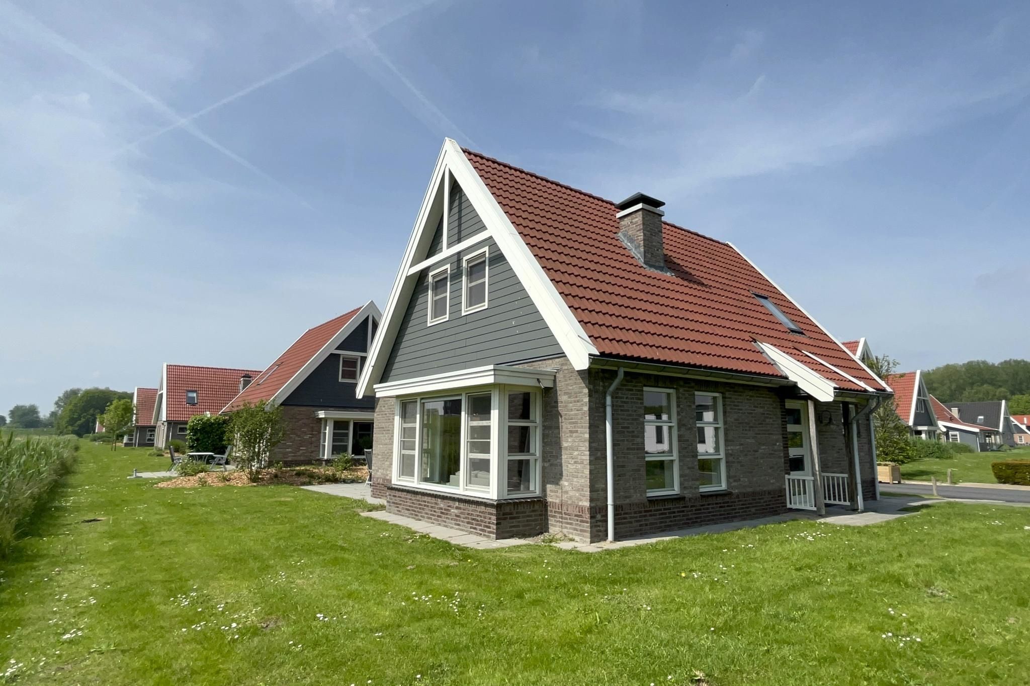 3-bedroom freehold villa in Biddinghuizen — photo 4 of 5