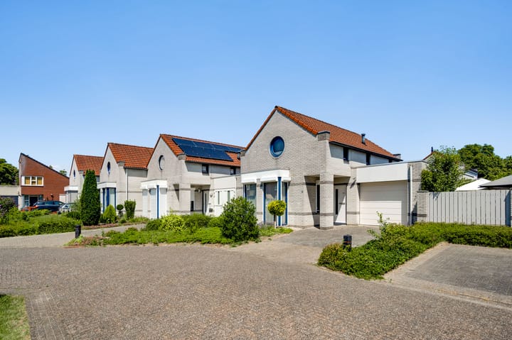 Photo 6 of Kloostertuin 2