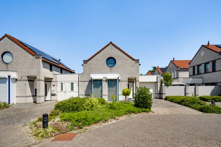 Photo 7 of Kloostertuin 2