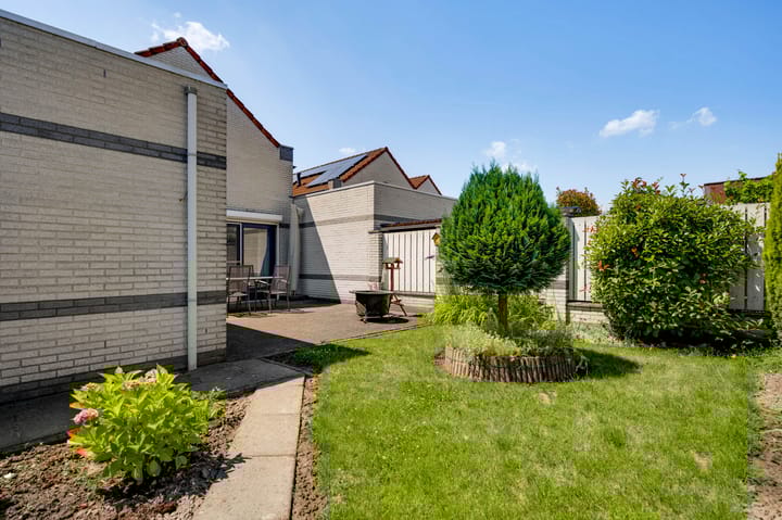 Photo 33 of Kloostertuin 2