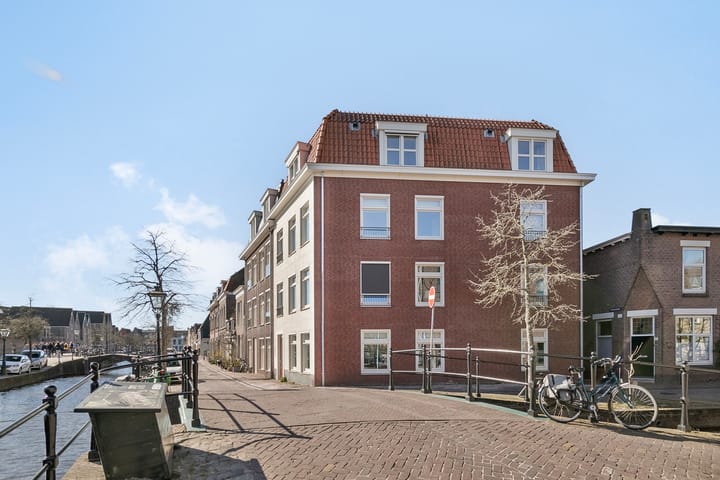 Photo 10 of Zuidsingel 50-B