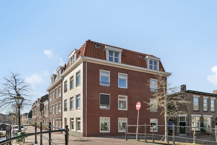 Photo 11 of Zuidsingel 50-B