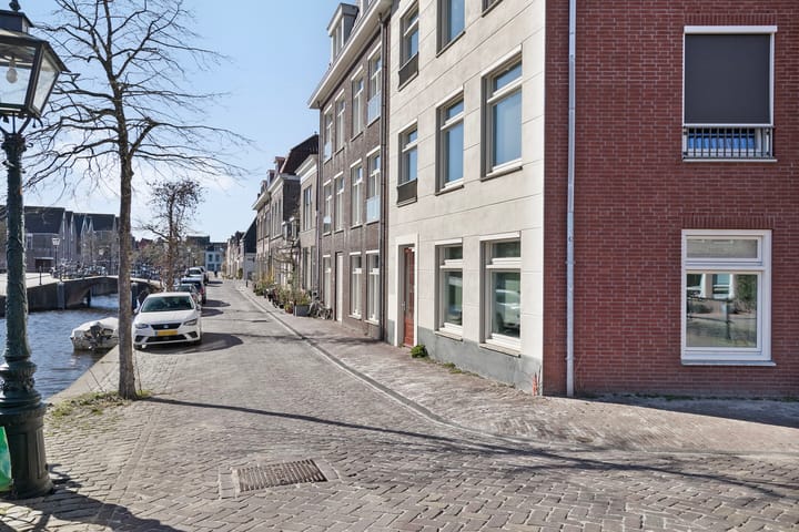 Photo 13 of Zuidsingel 50-B