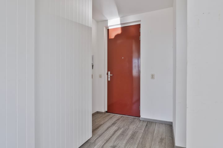 Photo 20 of Zuidsingel 50-B