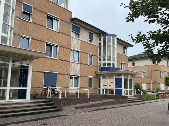 Foto 2 van Meester Linssenhof 41