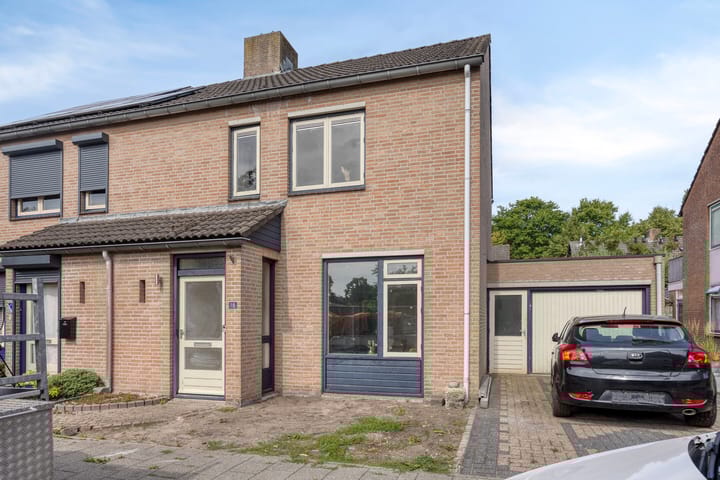 Foto 1 van Leeuwerikstraat 18