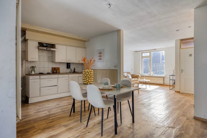 Foto 12 van Leeuwerikstraat 18