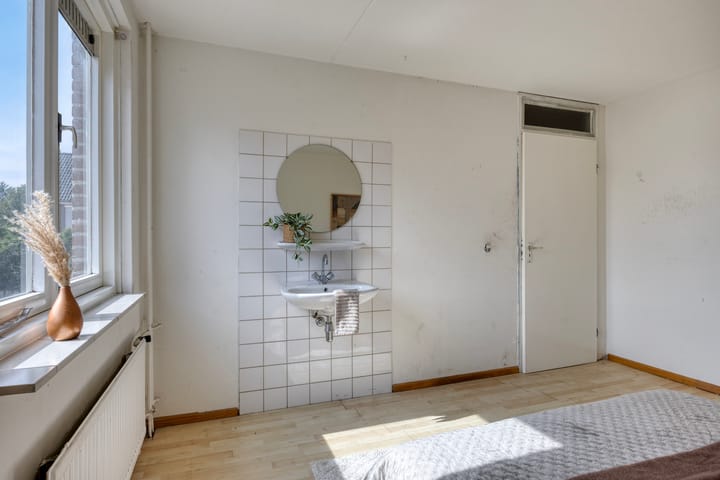 Foto 24 van Leeuwerikstraat 18