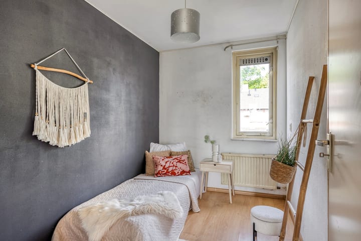 Foto 29 van Leeuwerikstraat 18