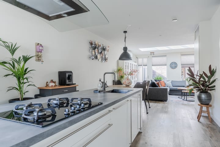 Photo 3 of De Quaystraat 38