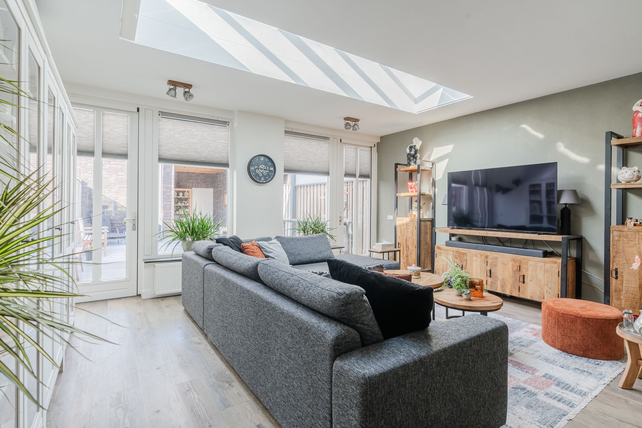 Photo 12 of De Quaystraat 38