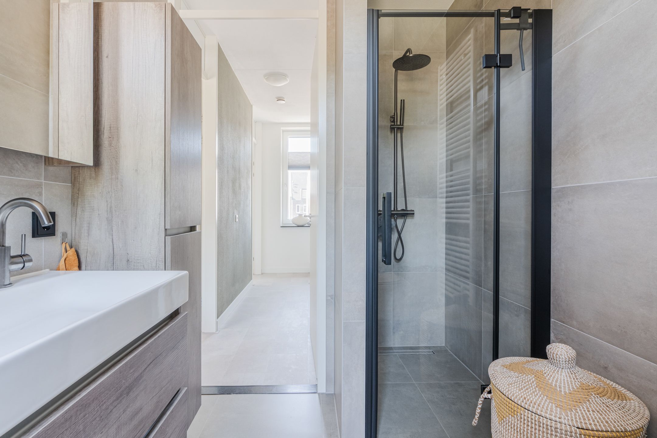 Photo 30 of De Quaystraat 38