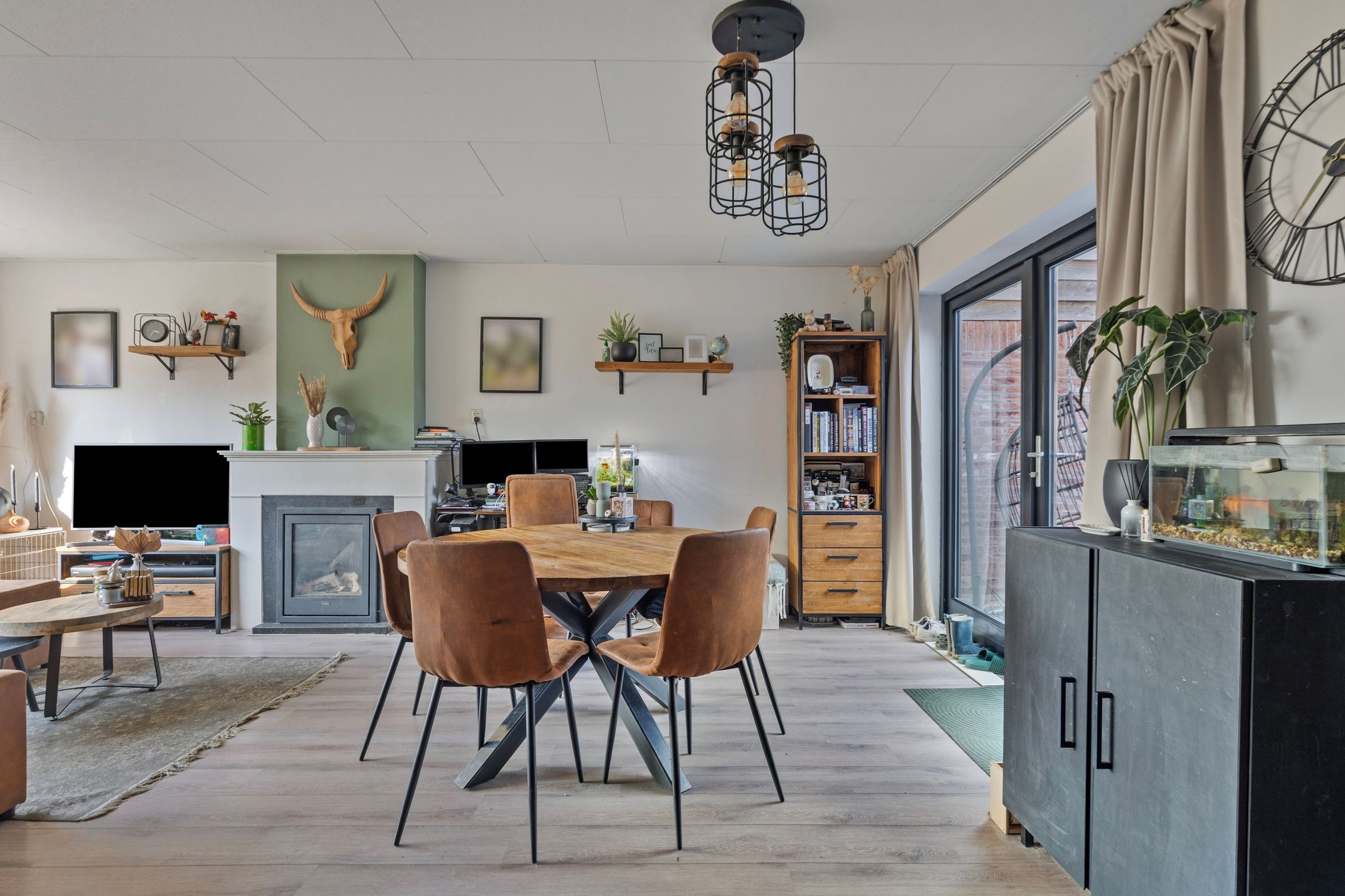 Foto 6 van Julianastraat 8