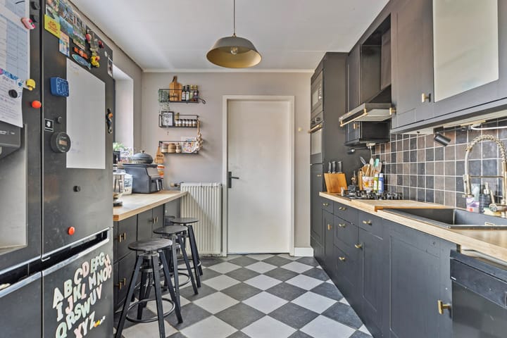 Foto 7 van Julianastraat 8