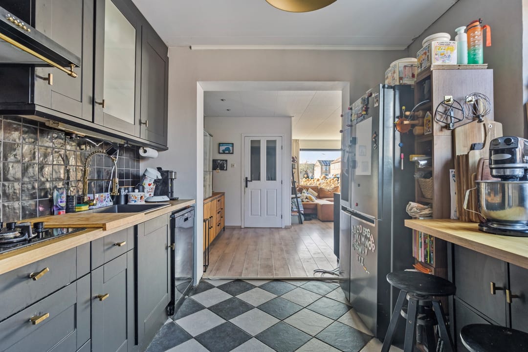 Foto 8 van Julianastraat 8