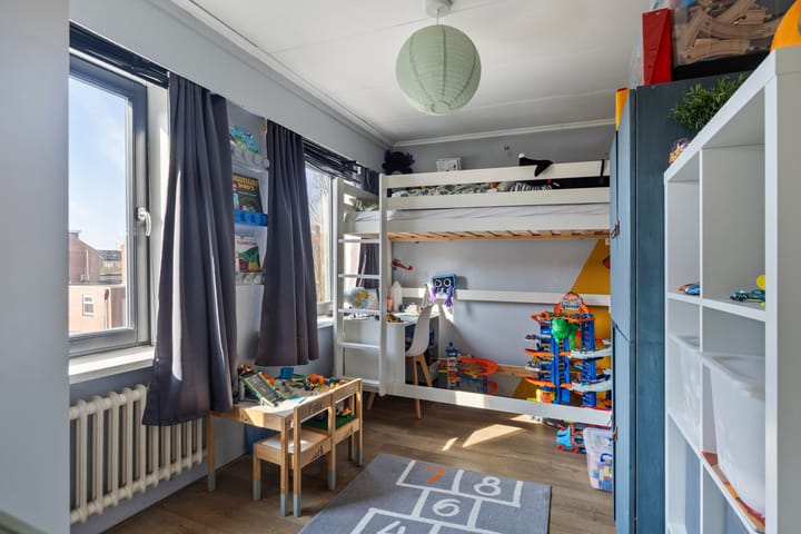 Foto 13 van Julianastraat 8