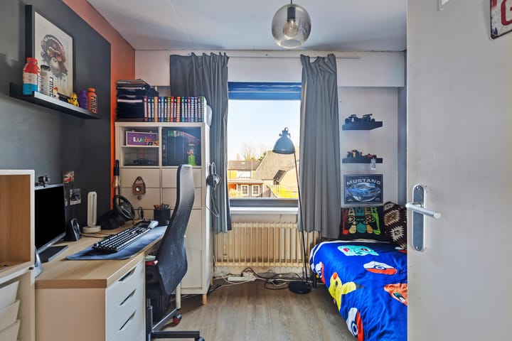 Foto 15 van Julianastraat 8