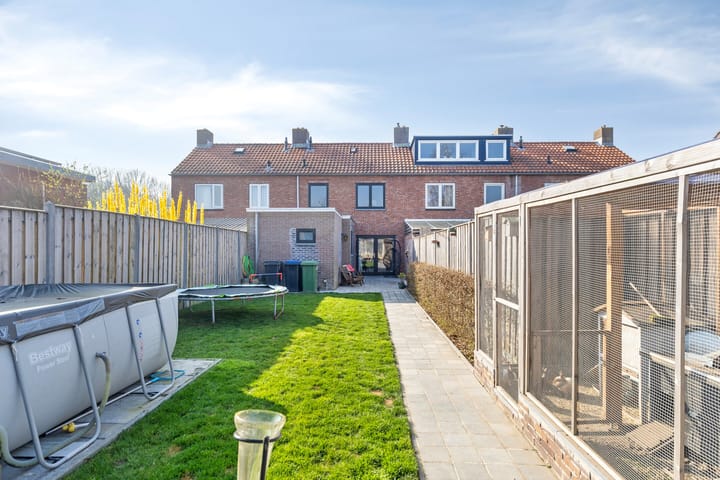 Foto 21 van Julianastraat 8