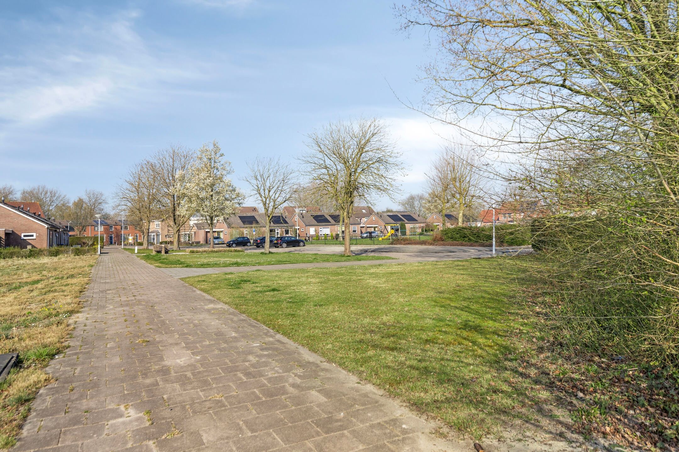 Foto 24 van Julianastraat 8