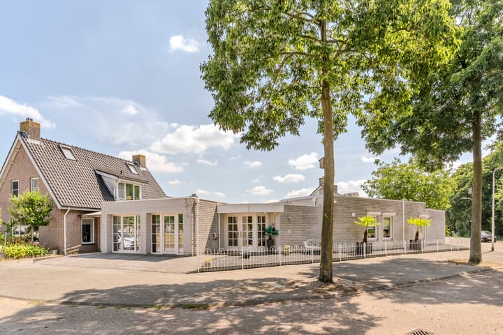 Foto 1 van Hattemplein 7