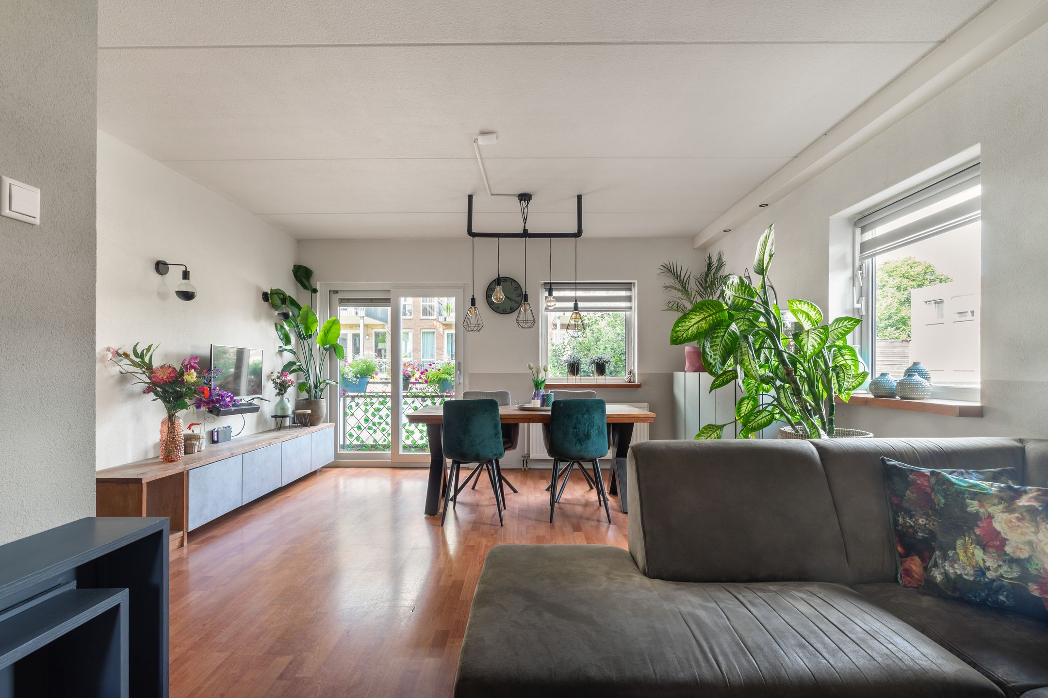 Foto 12 van Bakkerspleintje 3