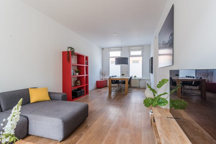 Foto 8 van Van Egmondstraat 8