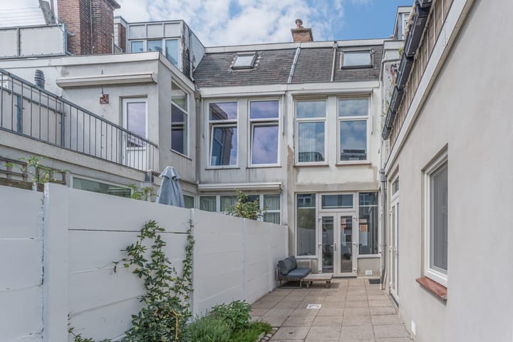 Foto 16 van Van Egmondstraat 8