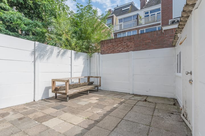 Foto 19 van Van Egmondstraat 8