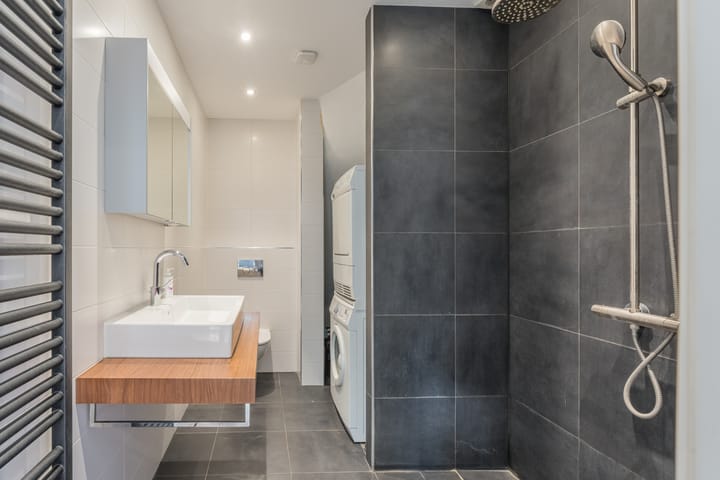 Foto 25 van Van Egmondstraat 8