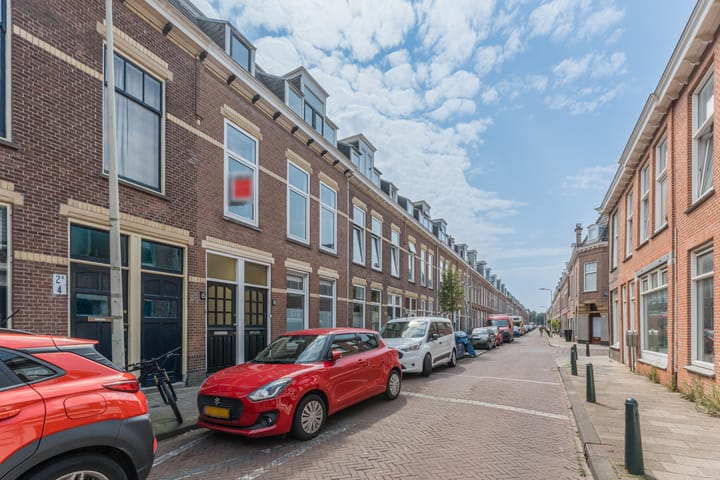 Foto 34 van Van Egmondstraat 8