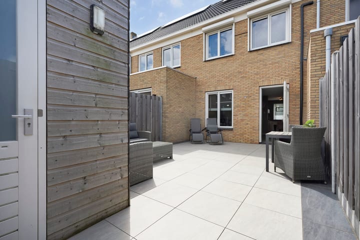 Foto 16 van Chrysantenstraat 5