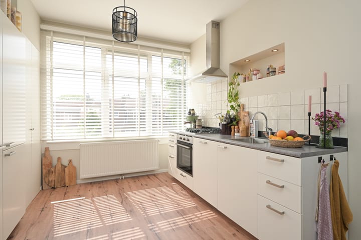 Foto 8 van Laakkade 365