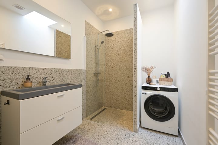 Foto 16 van Laakkade 365