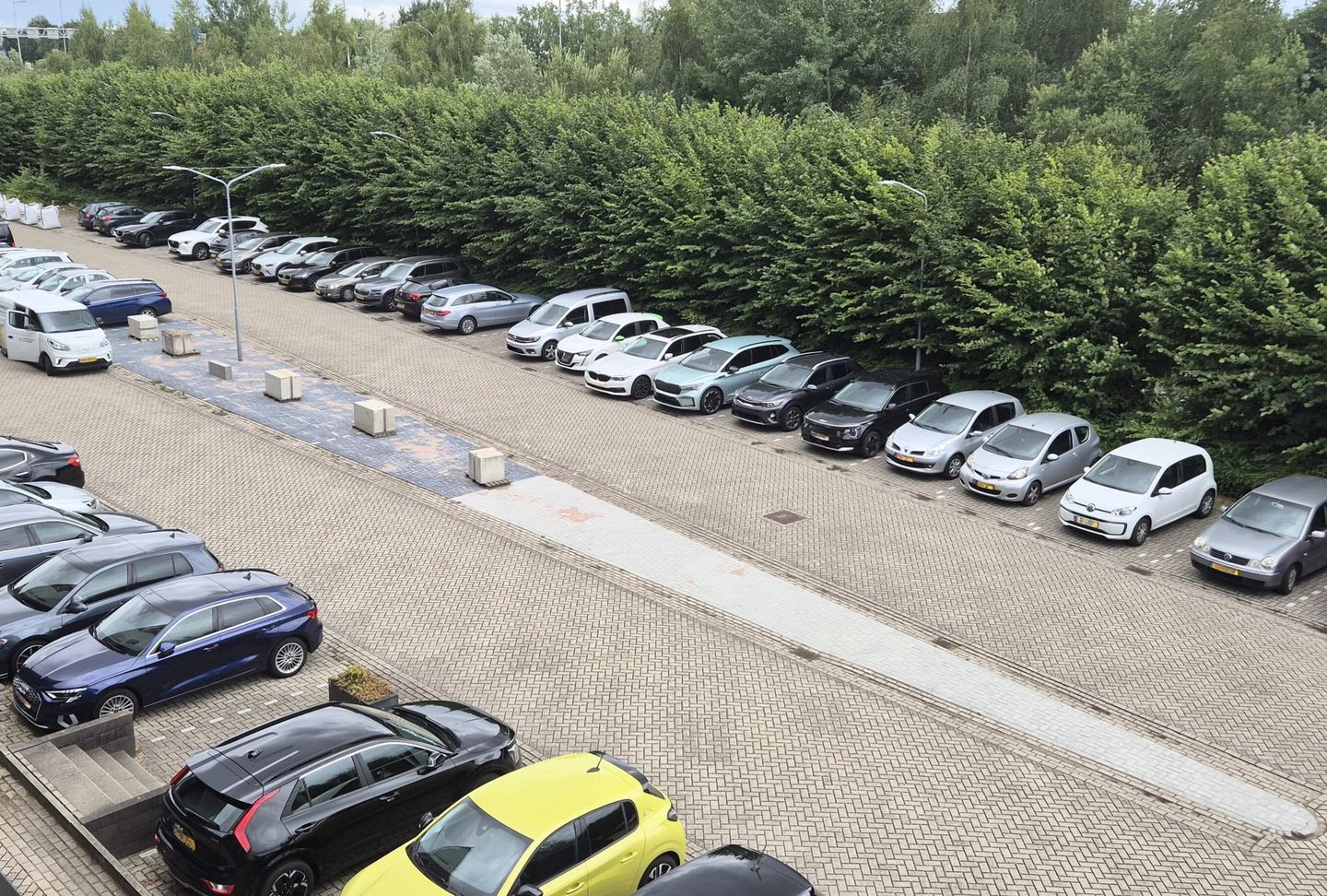 View photo 5 of Accustraat 21-R