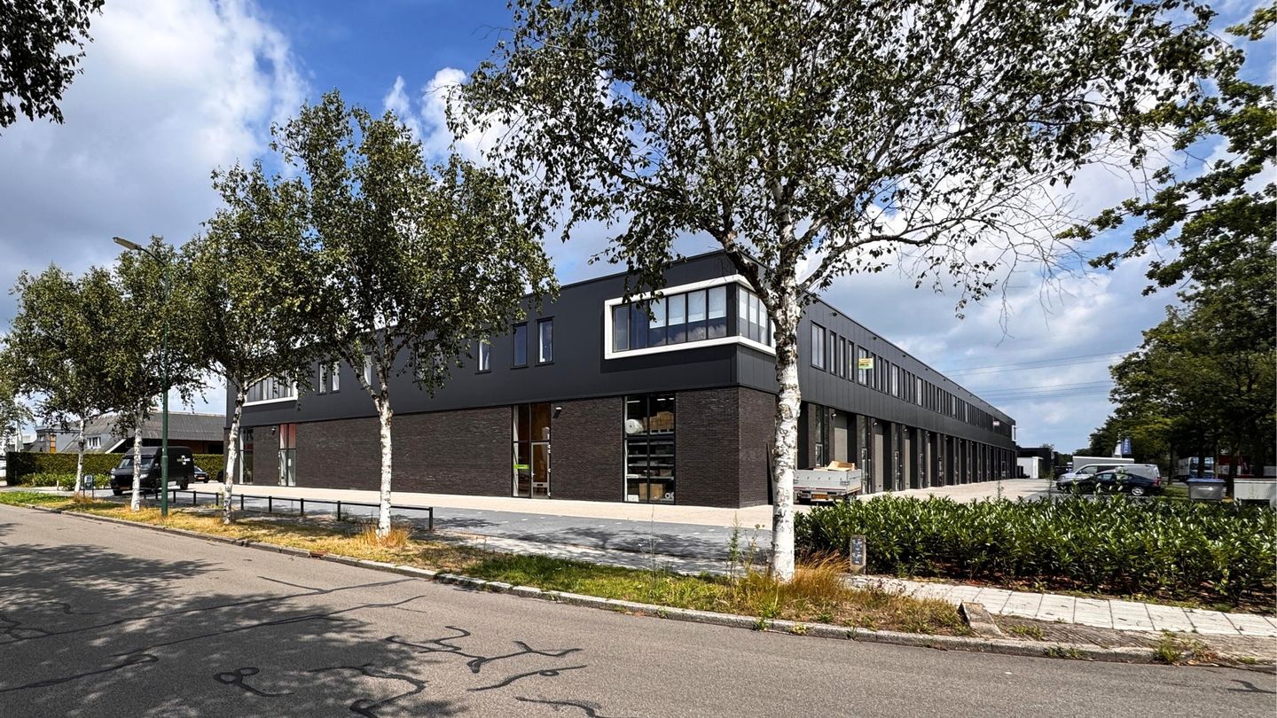 View photo 3 of Accustraat 21-R