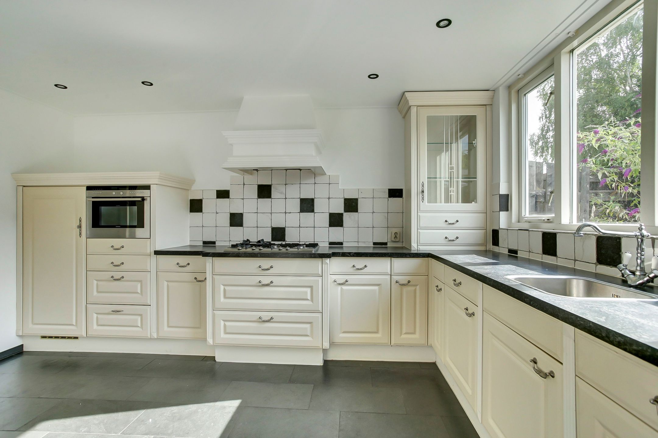 Photo 3 of De Arabier 13