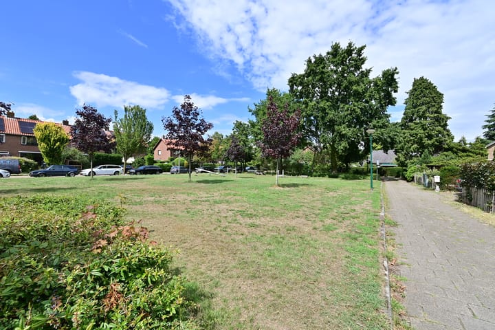 Photo 23 of van Ostadelaan 25