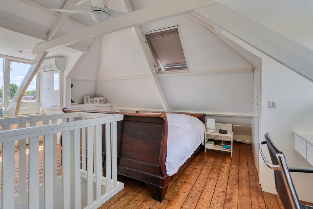 Photo 32 of Van Boetzelaerstraat 70